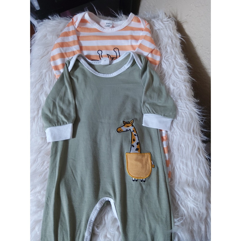 SHEIN Baby Giraffe Romper Set 2pc Orange Stripe Sage Green 3-6 Months
